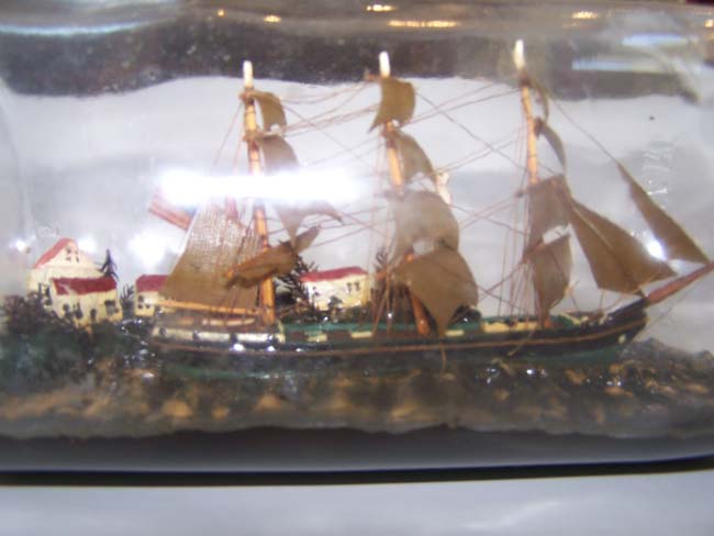A Wonderful sailor-made Ship-in- Bottle circa 1900-1920 — image 4